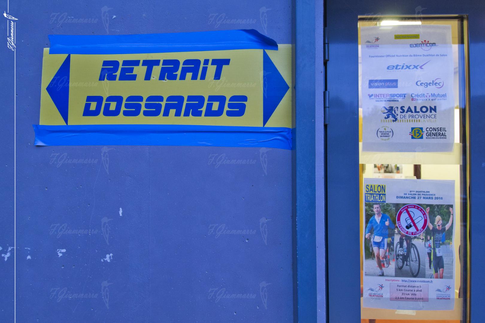Entrée des artistes - Le retrait du sésame…